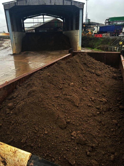 Aggregates-Topsoil-New-520